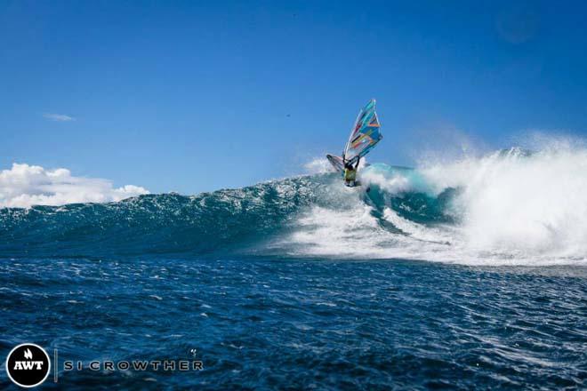 Josh Angulo in typical fashion found the biggest waves and went huge but lacked the fluidity of some of the new school and didn’t make the final, now in 5th Josh is an amazing competitor and Ho’okipa legend, he will be charging in the Double and nobody would bet against him! © Si Crowther / AWT http://americanwindsurfingtour.com/